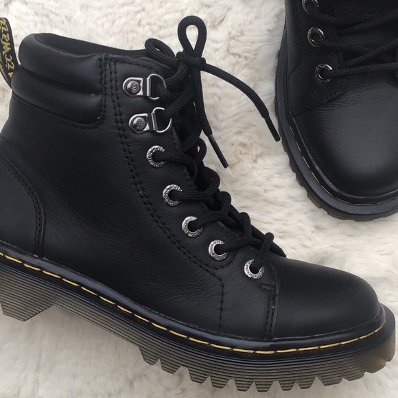 Dr. Martens Faora leather black boot NWOT - Picture 12 of 16